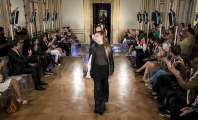 IFA Paris' 2024 Graduate Fashion Show: A "Fashion Fiction" - News Fashion & Luxury - IFA Paris